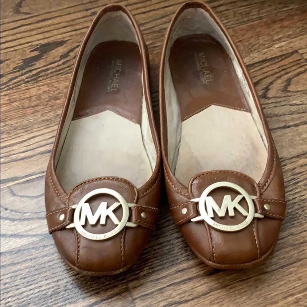 Michael Kora size 7 brown flats